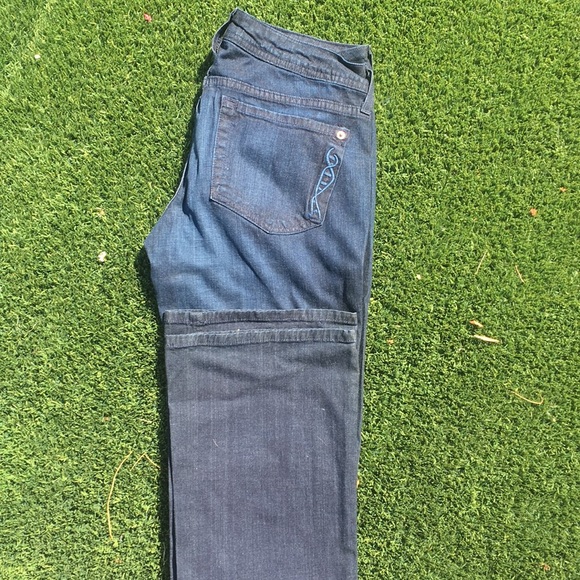 Genetic jeans - Picture 3 of 3